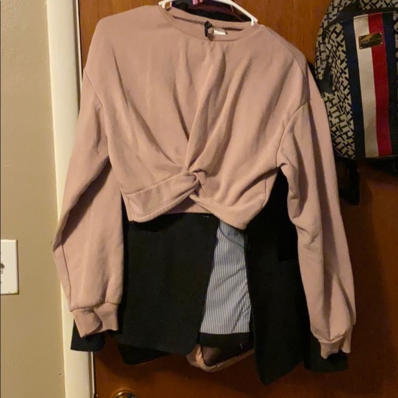 Crop top - Picture 2 of 2